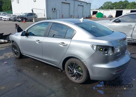 2012 Mazda Mazda3 I Touring z USA, uszkodzony, nr VIN JM1BL1V89C1693766